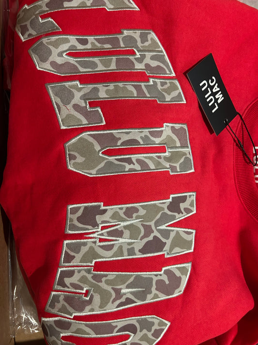 Red camo LULUMAC crewneck